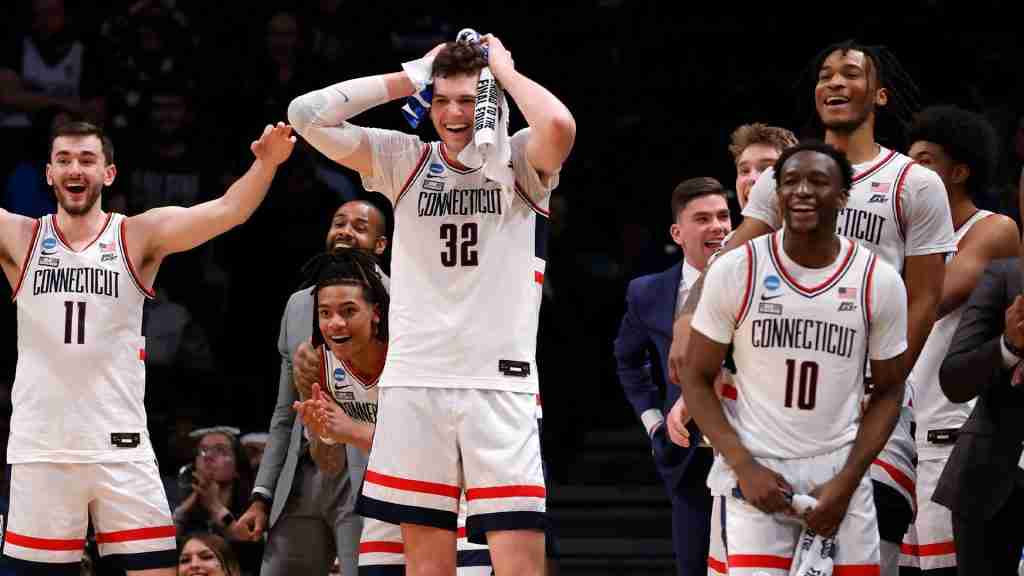 Jb Uconn Off Platform Copy.jpg