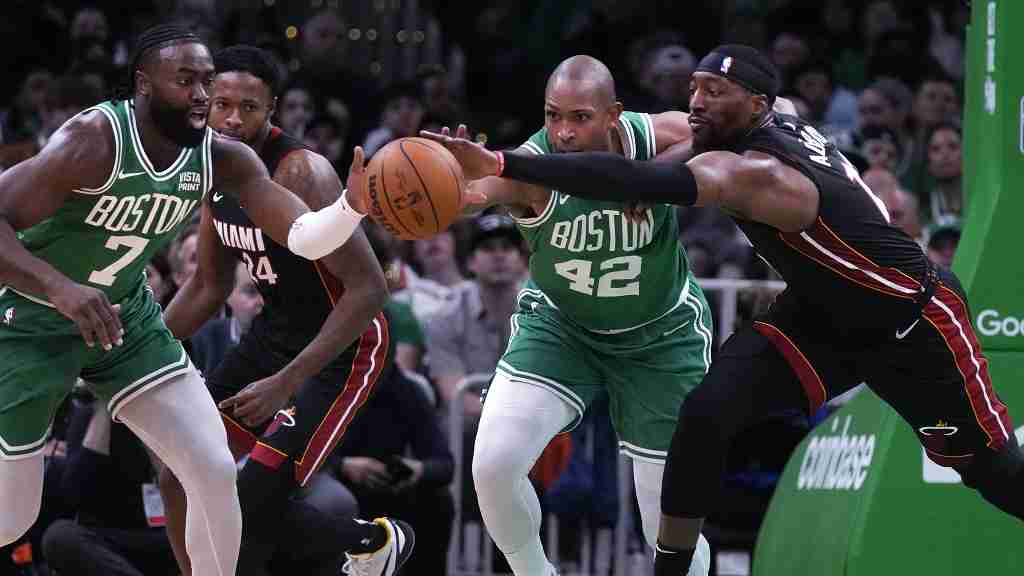 Miami Heat Center Bam Adebayo Right Battles For The Ball Apr 24 2024 7f01d074b50ec48ac11e86e972f0836f.jpg
