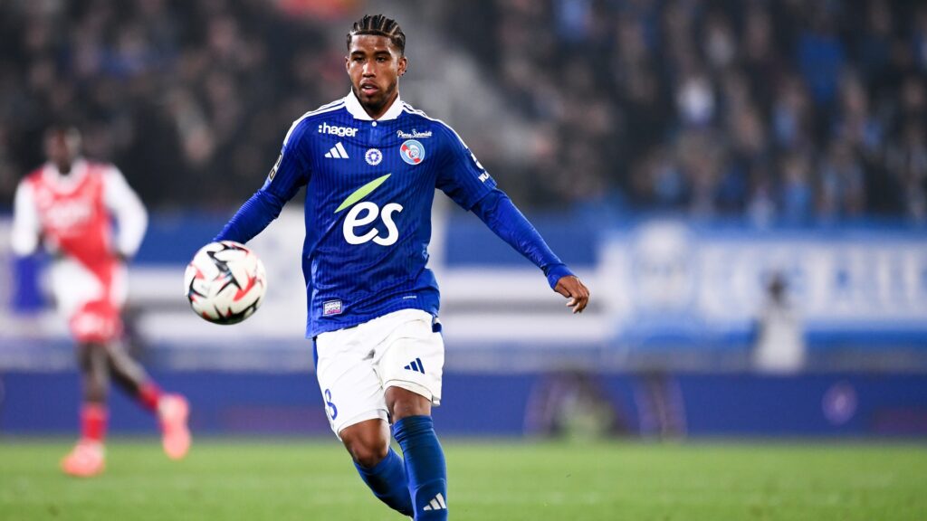 Andrey santos srasbourg v monaco ligue1 2024.jpg