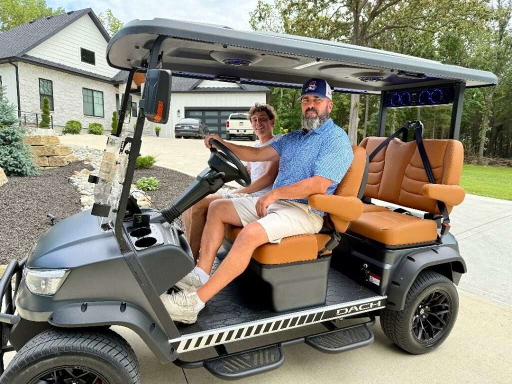 20250820 134931 fa7 golf20cart.jpg