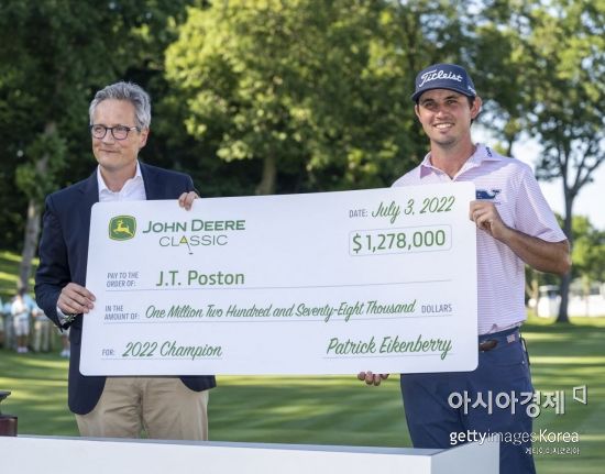 (Golf topic) Poston “John Deere Classic Champ” “World ranking rises 41 places”… Scheffler “Number 1” 2022070507001037525 1656972010.jpeg