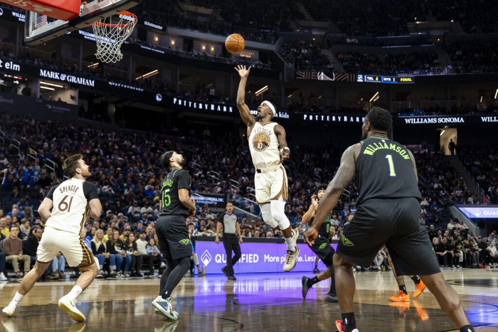 2025 11 30T044600Z 597137699 MT1USATODAY27707996 RTRMADP 3 NBA NEW ORLEANS PELICANS AT GOLDEN STATE.jpeg