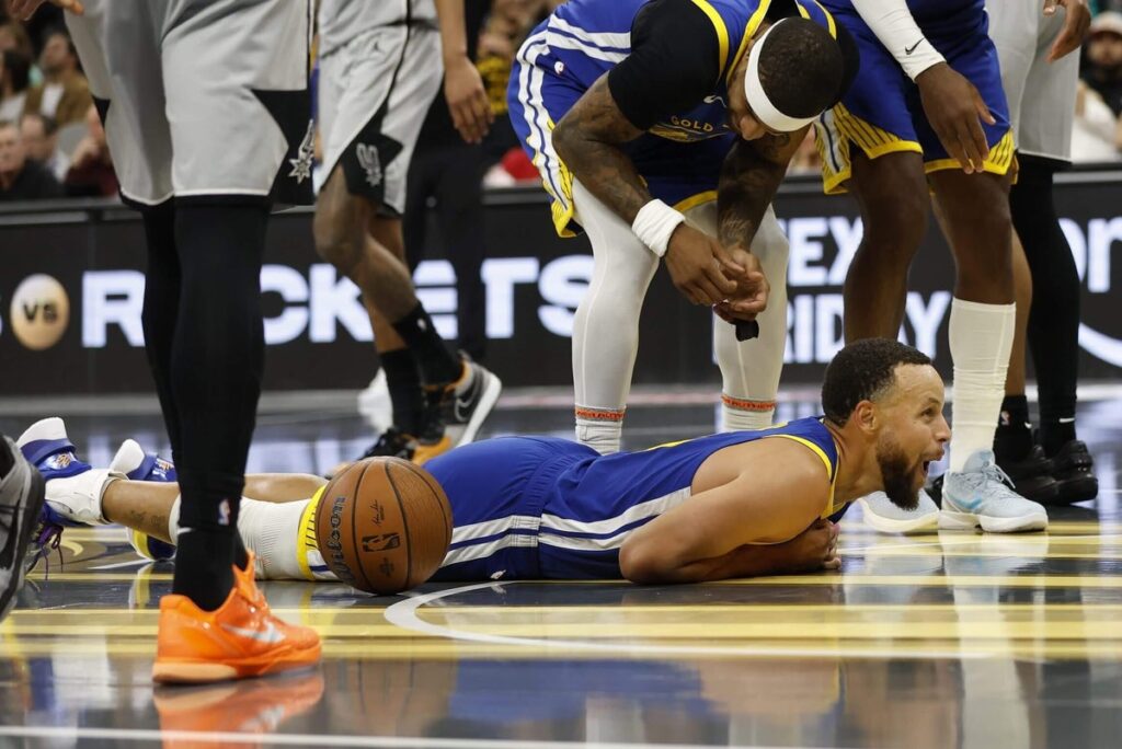 Steve Kerr’s Bulls speech and MJ’s record help propel Steph Curry against Wemby and Spurs 251115 Stephen Curry scaled e1763214576216.jpg