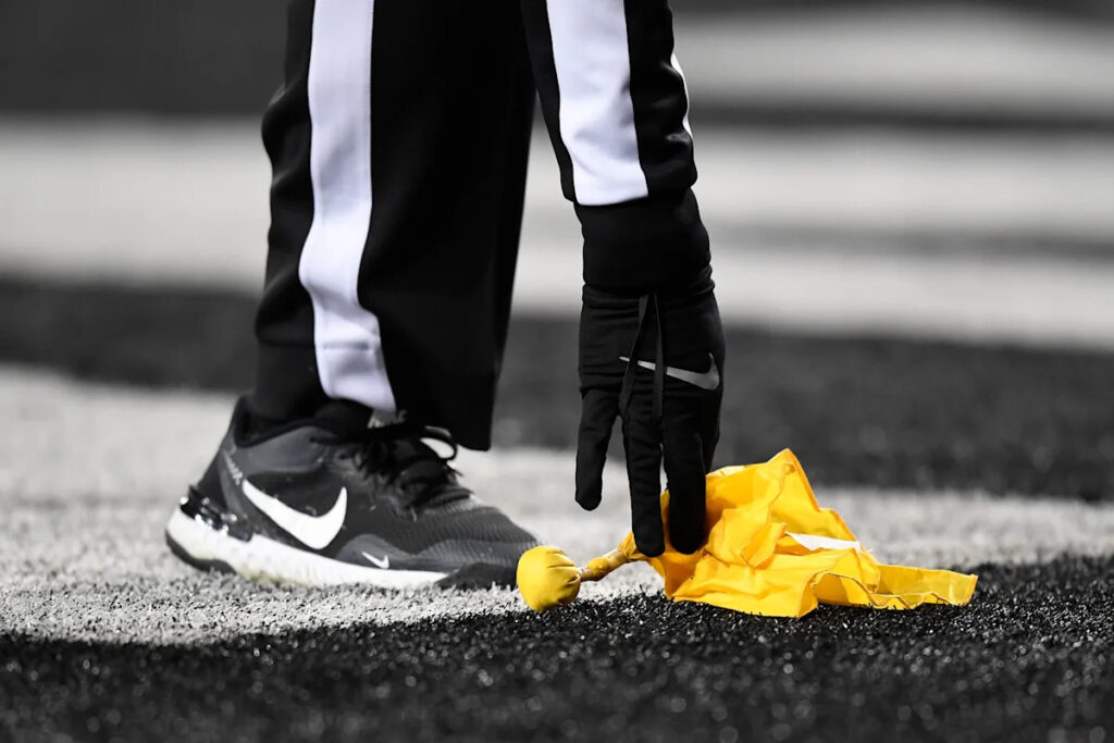 How to prevent players from faking injuries? College football coaches torn over problematic issue 5e15d1a0 d2b0 11ef 9e9f ab93c8f2e984.jpeg