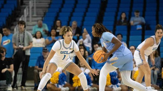 TST Images: UCLA beats Southern 88-37 at Pauley Pavilion 6126ae470f2e33a50ce04aad6a46f02d.jpeg