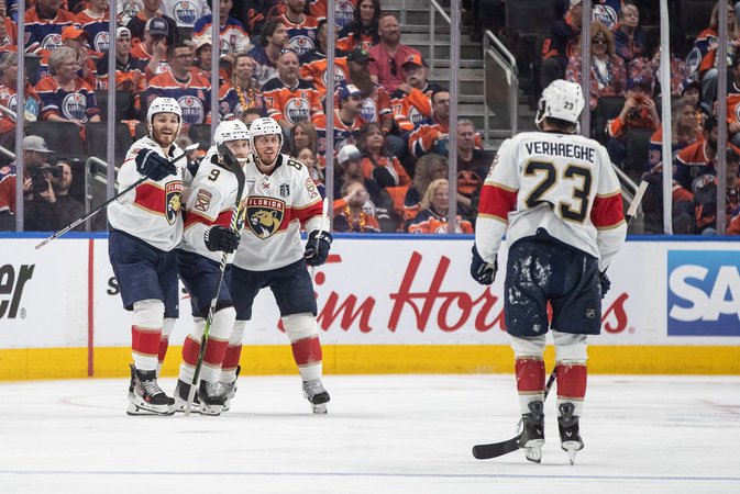 NHL teams located in states without income taxes have economic advantage, professor says 68420612023d16075c6e8fd3jpeg.jpg