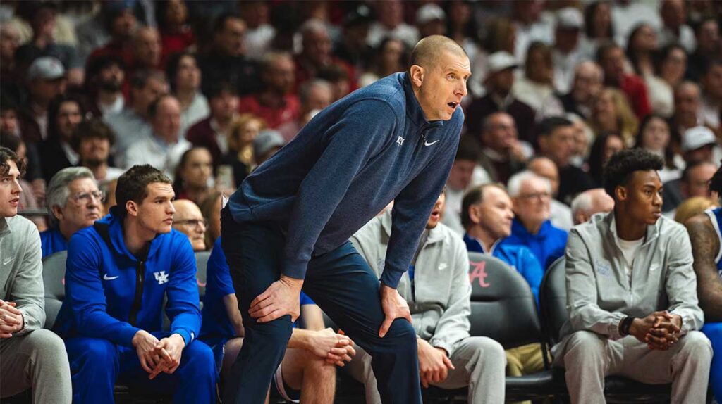 Mark Pope lobbies for drastic change in college basketball.jpg