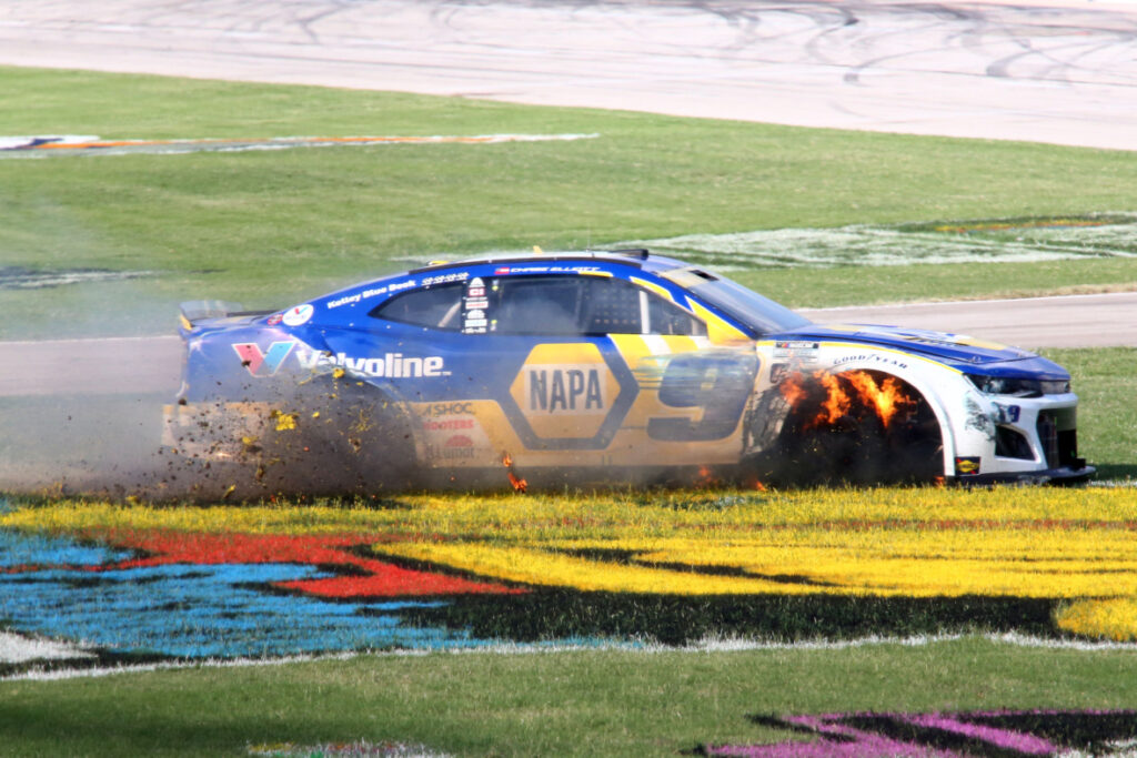 NASCAR working hard to resolve fire issues with NextGen car NASCAR Autotrader EchoPark Automotive 500 19117946 1180x787.jpg