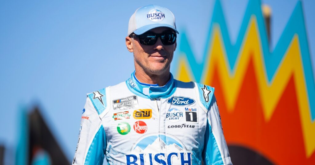 Kevin harvick wishes he couldve raced against dale earnhardt.jpg
