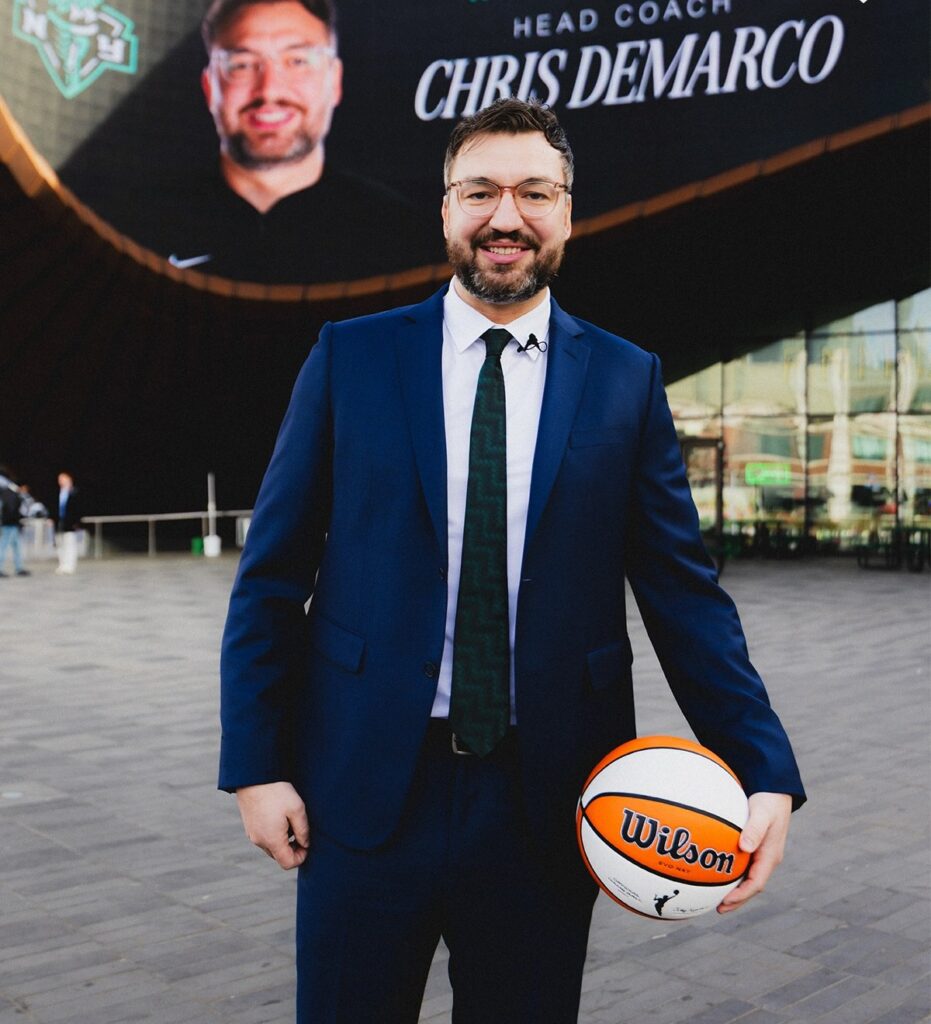 Can New York Liberty head coach Chris DeMarco meet all the competing expectations of his new role? 39b5821f6ee2528c27742f940da1faef.jpeg