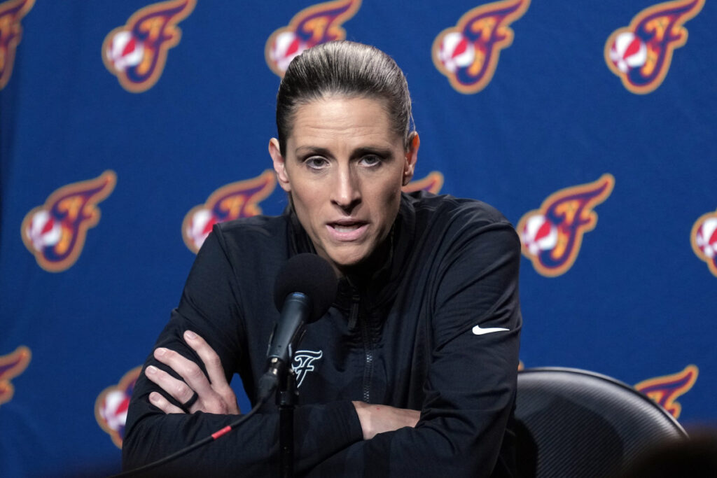 Indiana Fever Reacts to Stephanie White’s Caitlin Clark Statement 40dc29e6d38d23016c98f3307b29215f.jpeg