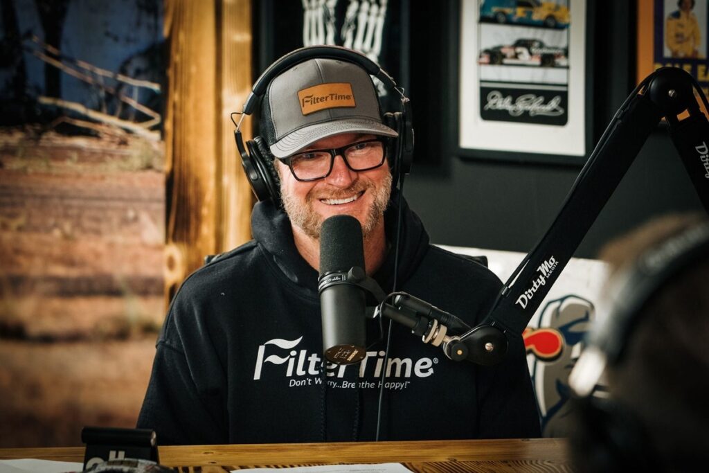 Dale Jr. says settlement turns NASCAR charters into franchises 9f9c5671fbe7698b80688e00f79d1163.jpeg