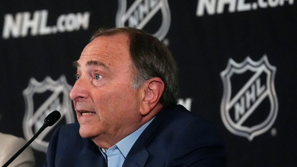 Bettman calms NHL expansion buzz, expresses desire to begin negotiations with CBA in January Bettman.jpg