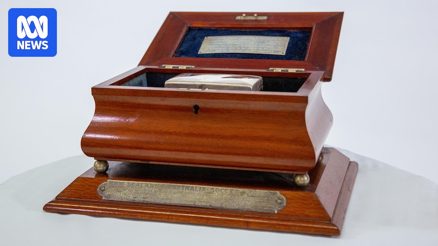 ANZAC Soccer Ashes trophy rediscovered in suburban garage after almost 70 years F7d46b6ea105459934c36ec50e3d523c.jpeg