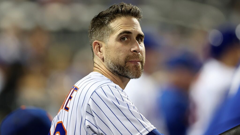 Mlb ender inciarte 122125 3.jpg