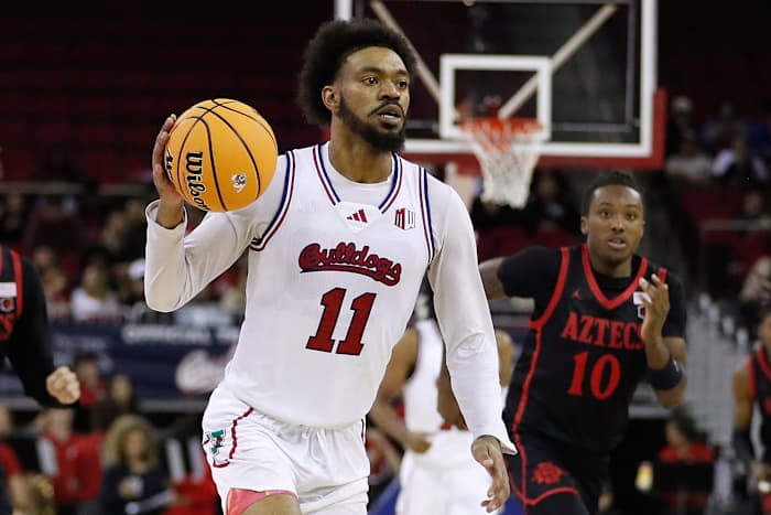 NCAA bans 3 college basketball players for betting on their own games at Fresno St, San Jose St 4LV4DDHB7VCAXPAMSZGVWJ3Z64.jpg