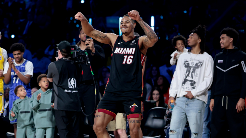 NBA Slam Dunk Contest 2026 results, winner: Keshad Johnson defeats Carter Bryant Keshad johnson getty.png