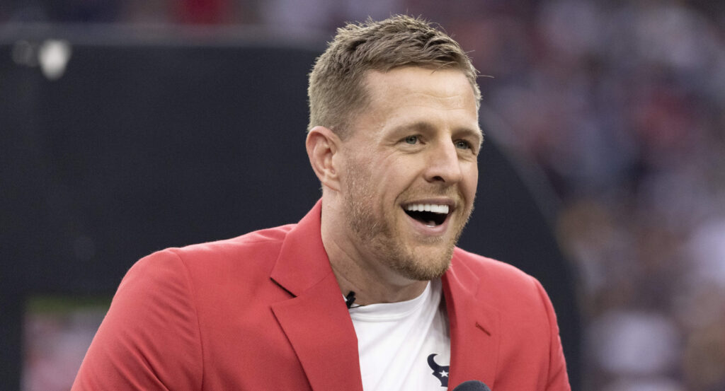 Jj watt 2023.jpg