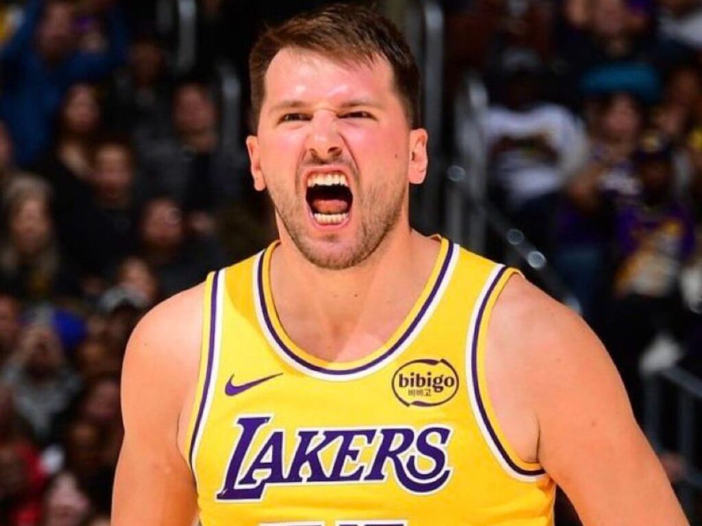 Nba results luka doncic pours in 51 lebron james returns as los angeles lakers dominate chicago bull.jpeg